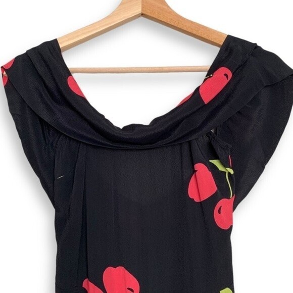 Reformation Jumpsuit Cherry Print - Picture 5 of 16